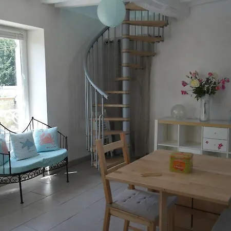 50 M2 De Charme Au Coeur Des Plaisirs De La Cote *