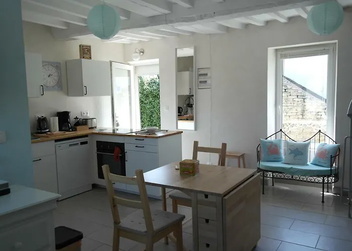 50 M2 De Charme Au Coeur Des Plaisirs De La Cote Luc-sur-Mer